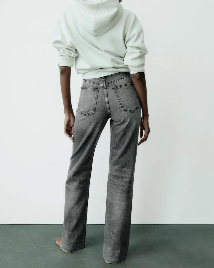 Moderne Straight-Leg-Jeans