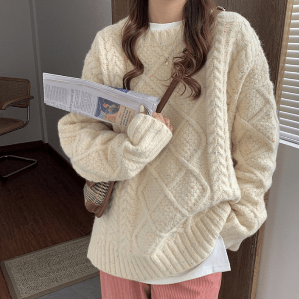 Magnolia | Kuscheliger Zopfmusterpullover