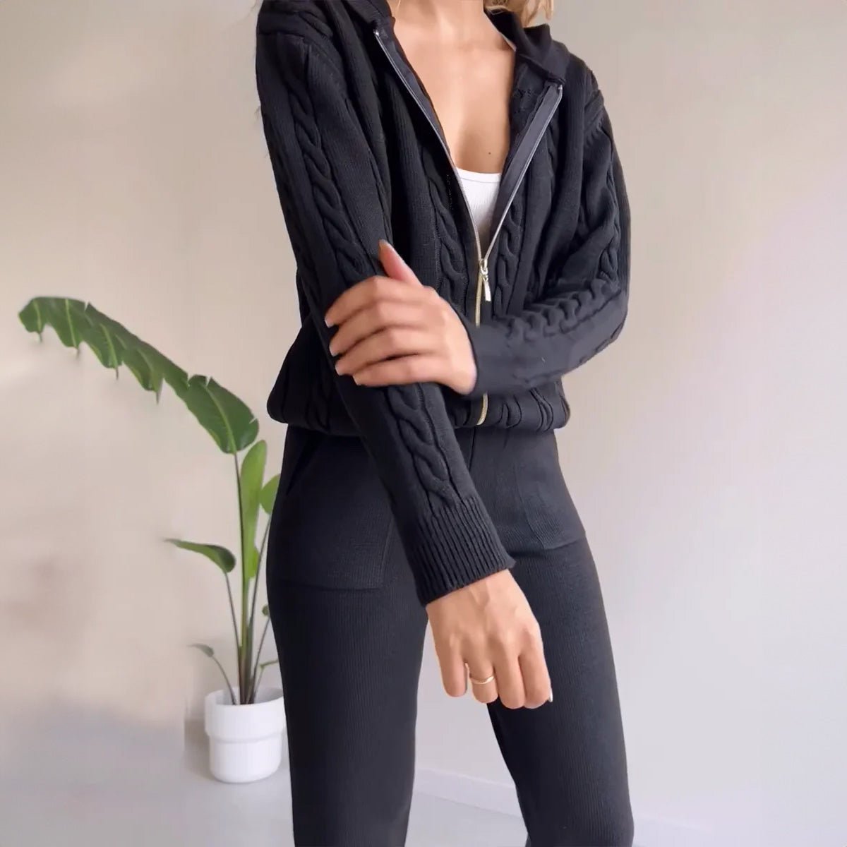 Selvia | Lockeres Set aus Strick-Hoodie und Loungehose