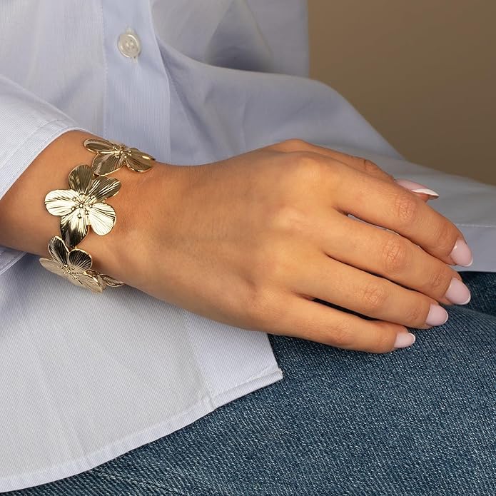 Fallon | Elegantes Armband im Blumenstil
