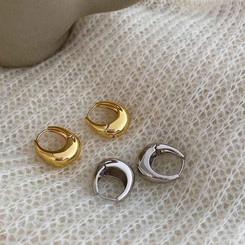 Zaniva | Kräftige Mond-Creolen