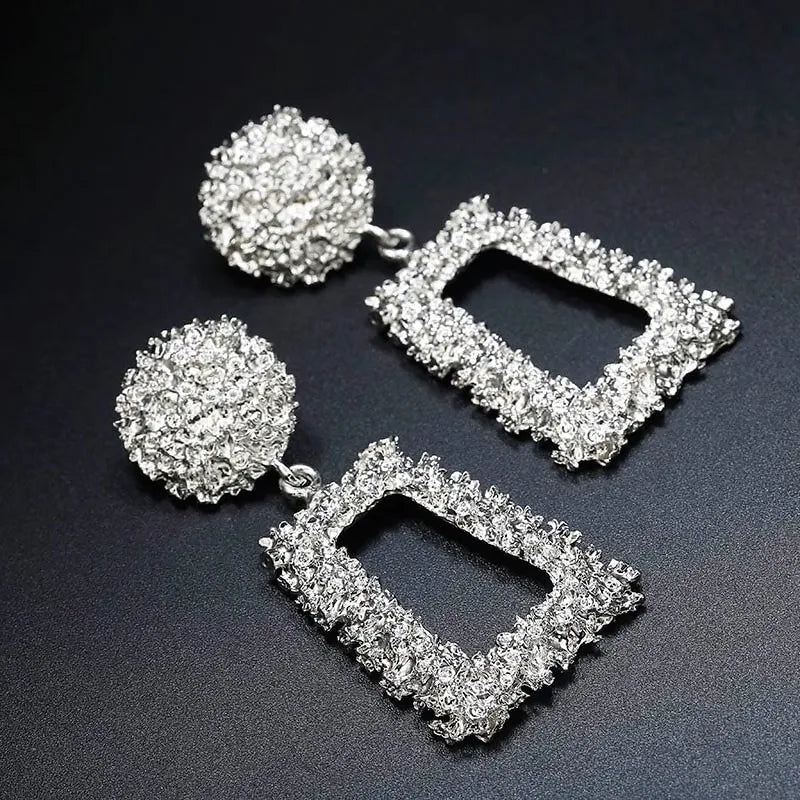 Micara | Quadratische Statement-Ohrringe