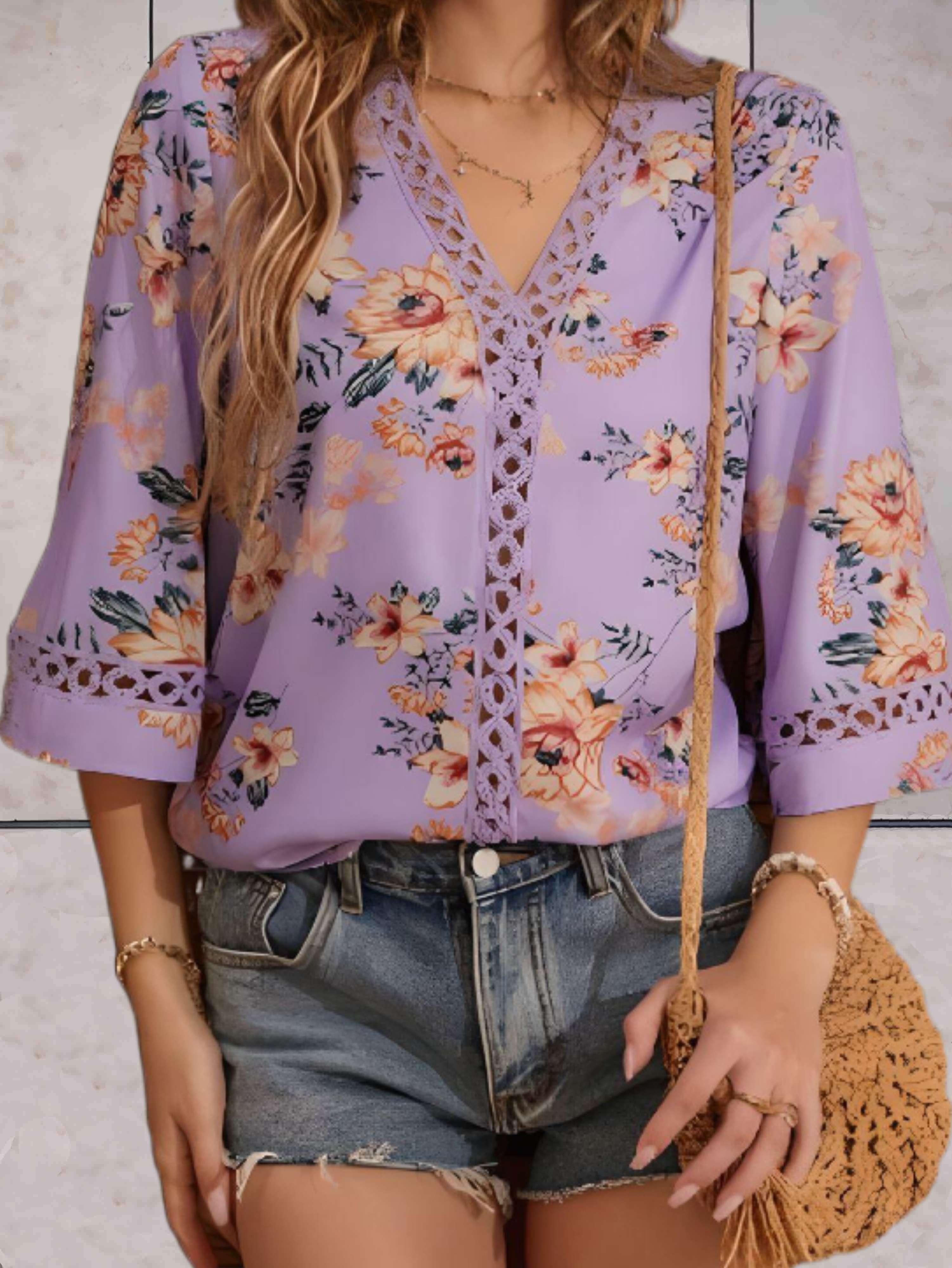 Noelle | Soft Bloom Bluse mit V-Ausschnitt