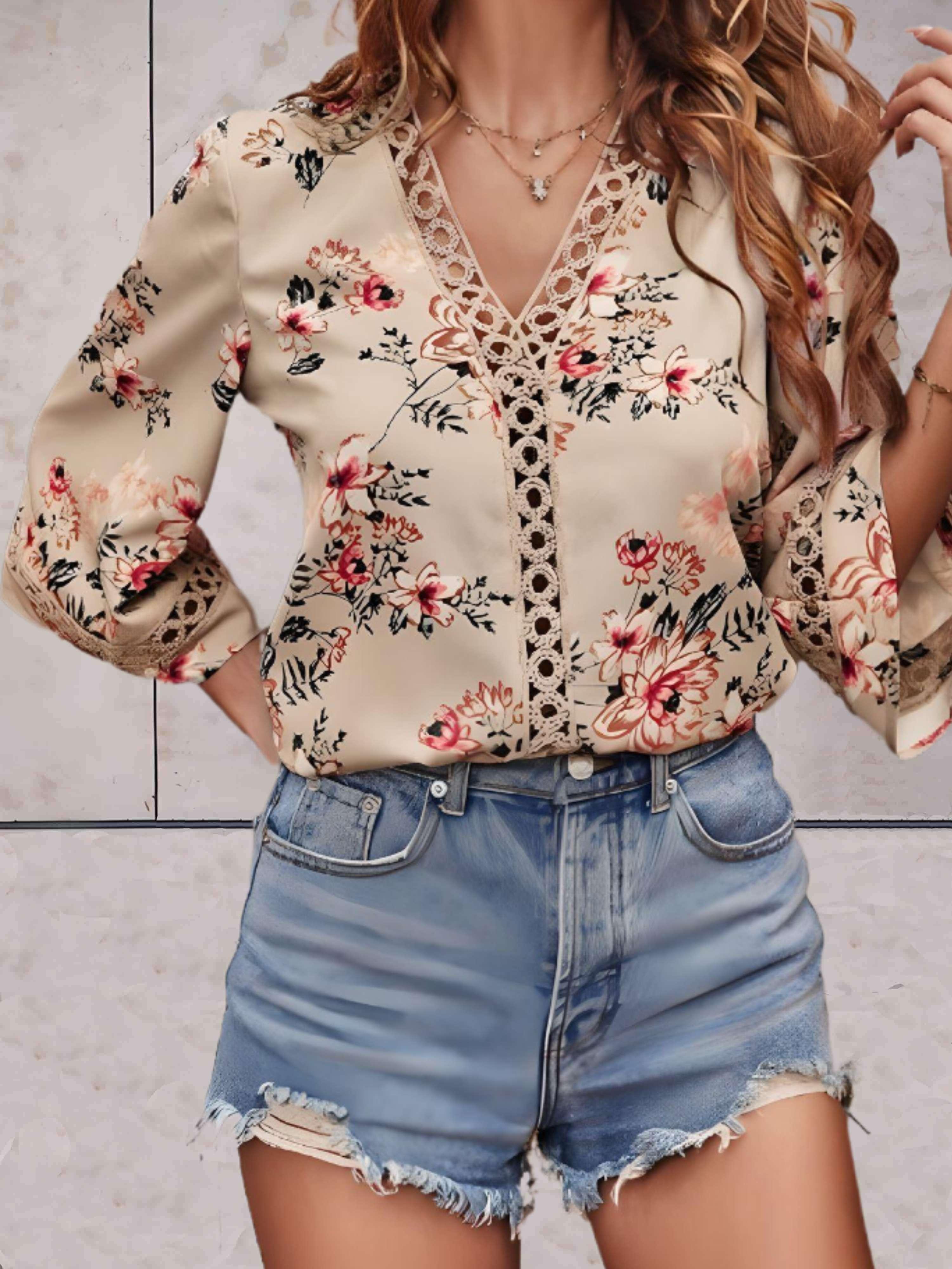 Noelle | Soft Bloom Bluse mit V-Ausschnitt
