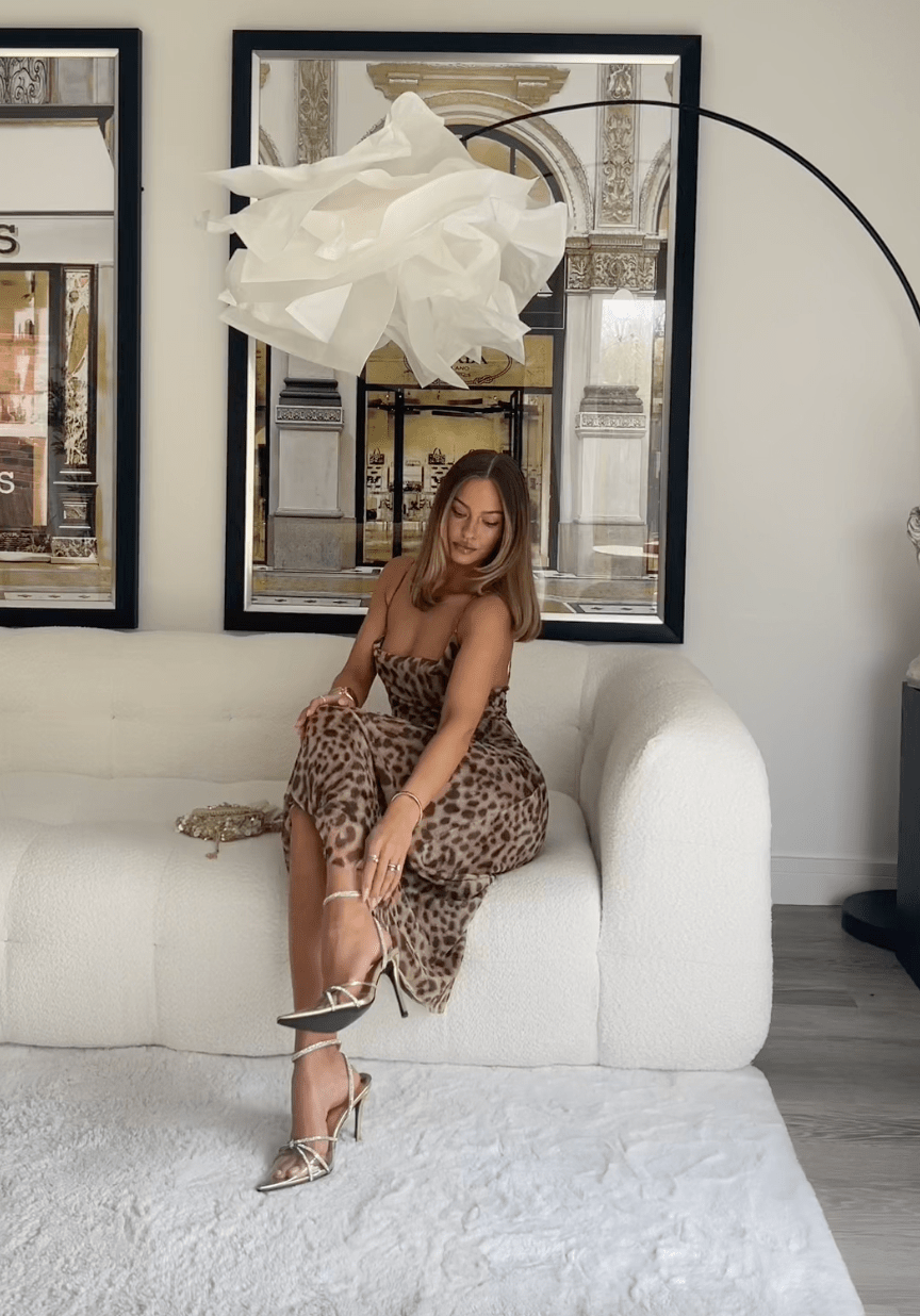 Jessamine | Elegantes, figurbetontes Kleid mit Animalprint