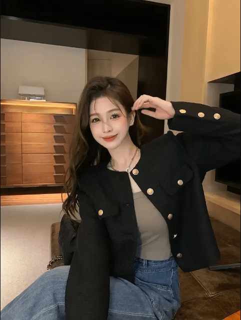 Thania | Eleganter, maßgeschneiderter Tweed-Blazer